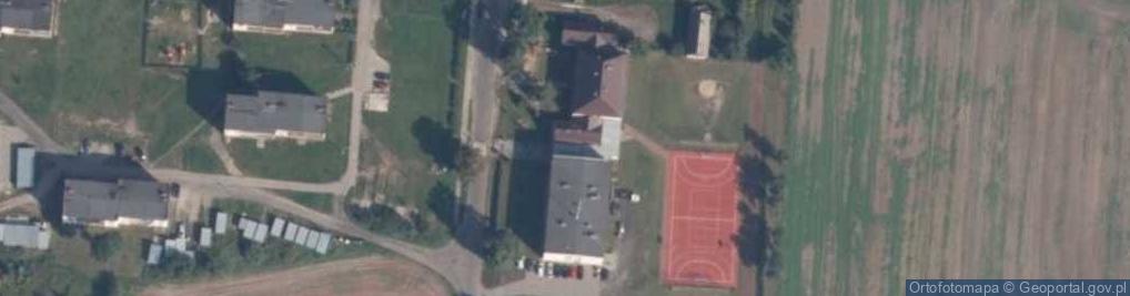 Zdjęcie satelitarne Zespół Szkół w Rajkowach
