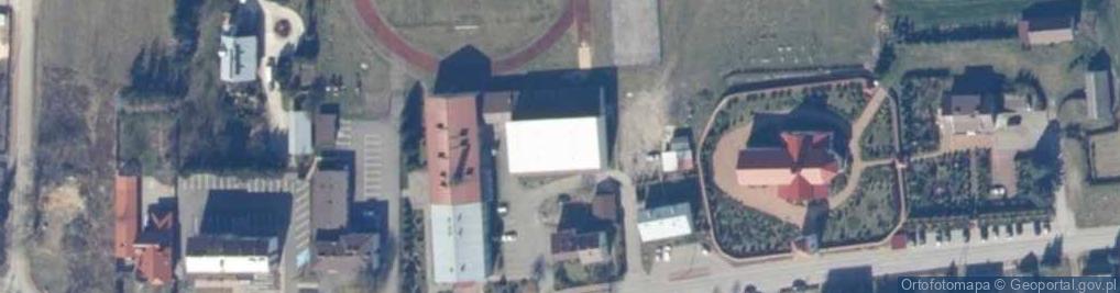 Zdjęcie satelitarne Zespół Szkół w Rzeczniowie
