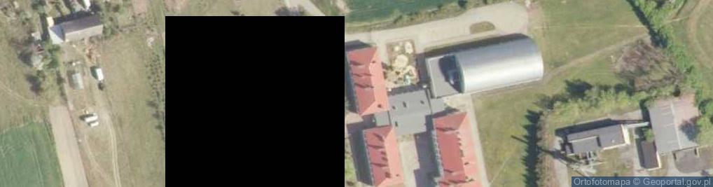 Zdjęcie satelitarne Zespół Szkół w Starej Łubiance