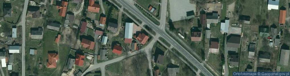 Zdjęcie satelitarne Zespół Szkół w Wierzawicach