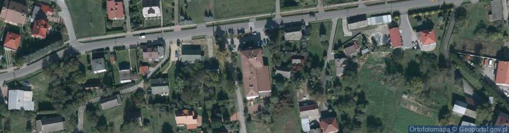 Zdjęcie satelitarne Zespół Szkół w Woli Małej