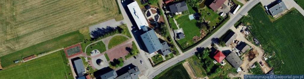 Zdjęcie satelitarne Zespół Szkolno Przedszkolny im Jana Pawła II w Bronowie