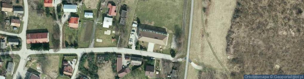 Zdjęcie satelitarne Zespół Szkolno Przedszkolny w Biskupicach Radłowskich Przedszkole Publiczne w Biskupicach Radłowskich