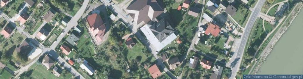 Zdjęcie satelitarne Zespół Szkolno Przedszkolny w Czernichowie