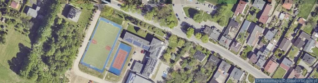 Zdjęcie satelitarne Zespół Szkolno Przedszkolny w Dobieszowicach Szkoła Podstawowa im Gen Aleksandra Zawadzkiego