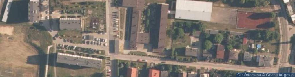 Zdjęcie satelitarne Zespół Szkolno Przedszkolny w Gomunicach