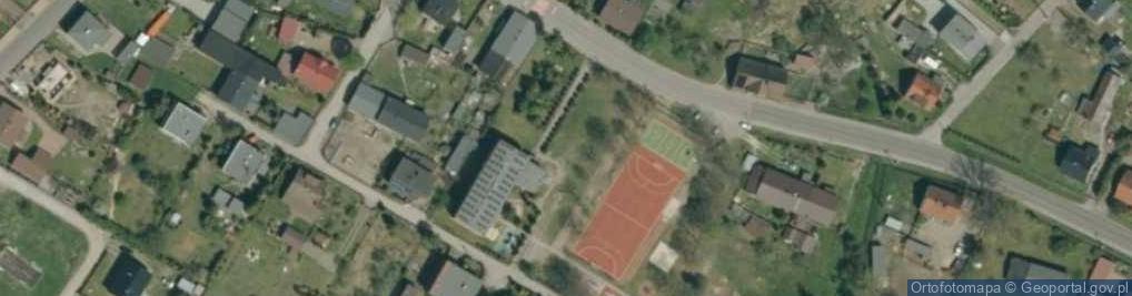 Zdjęcie satelitarne Zespół Szkolno Przedszkolny w Potępie Szkoła Podstawowa im Kornela Makuszyńskiego
