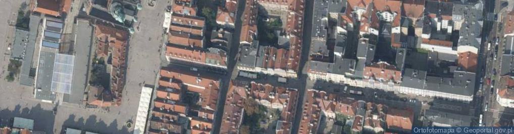 Zdjęcie satelitarne ZUCHOWE STUDIO