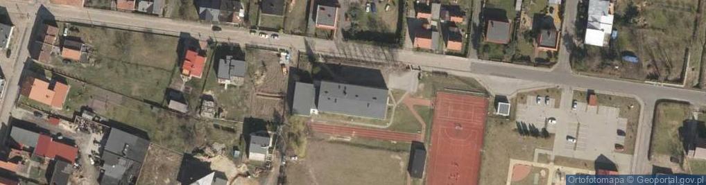 Zdjęcie satelitarne Integracyjny Punkt Przedszkolny 'Romano Drom Pe Fedyr Dzipen'