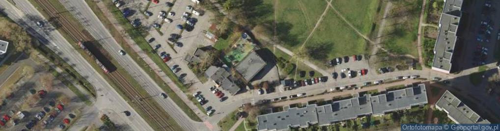 Zdjęcie satelitarne Niepubliczne Przedszkole 'Chatka Puchatka Zaspa'