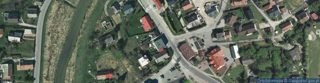 Zdjęcie satelitarne Niepubliczne Przedszkole 'Tęczowe Przedszkole' 32-052 Radziszów, Ul. Jana Pawła II 12