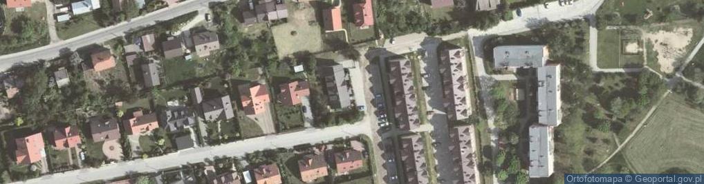 Zdjęcie satelitarne Niepubliczne Przedszkole Artystyczno-Językowe 'Puchatkowo'