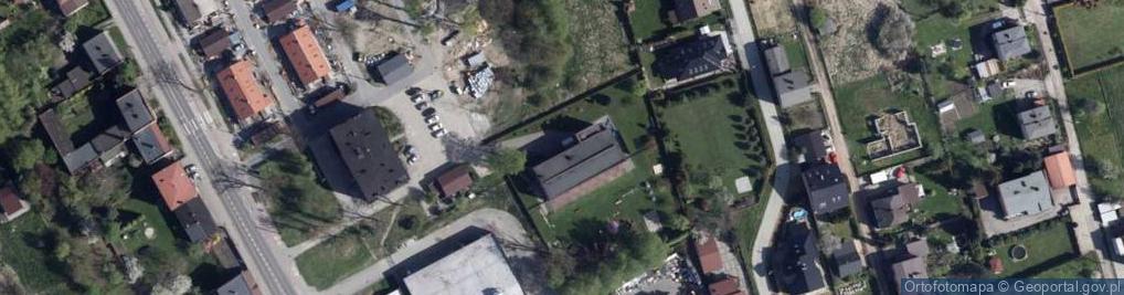 Zdjęcie satelitarne Prywatne Przedszkole 'Pod Nutką'