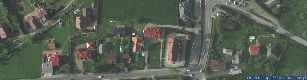 Zdjęcie satelitarne Prywatne przy Domu Parafialnym Parafii Gorzków