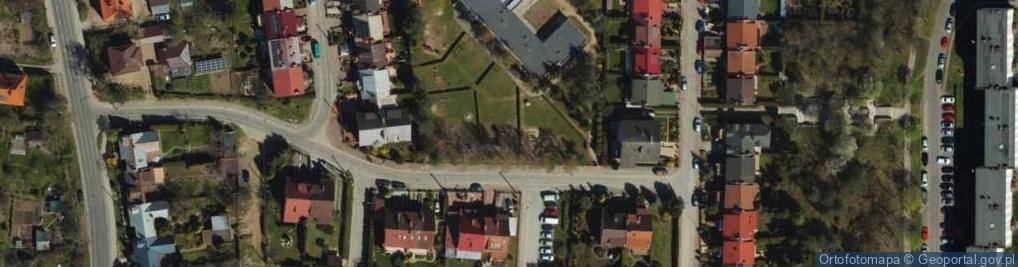 Zdjęcie satelitarne Przedszkole Miejskie Integracyjne Nr 32 'Tęczowa Dolina'