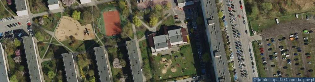 Zdjęcie satelitarne Przedszkole Nr 124 'Wesoła Ludwiczka'