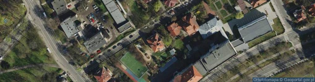 Zdjęcie satelitarne Przedszkole Nr 75 'Przyjaciele Włóczykija'