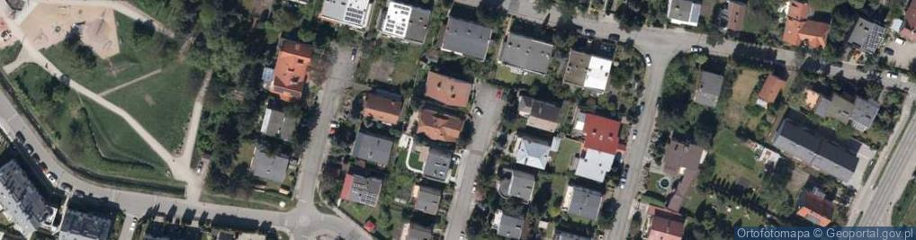 Zdjęcie satelitarne Punkt Przedszkolny Montemondo