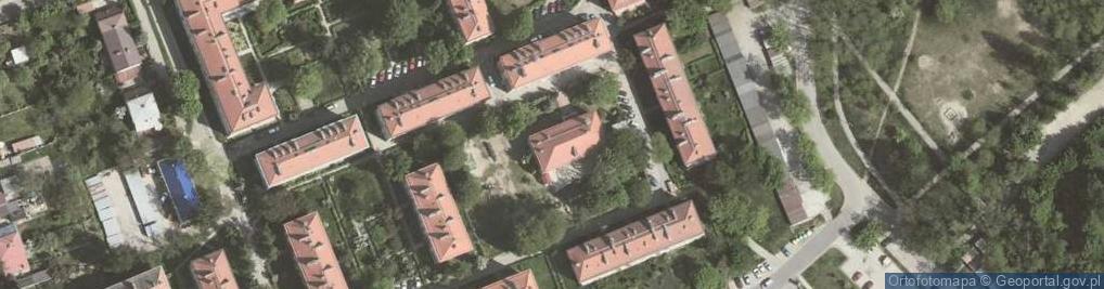Zdjęcie satelitarne Samorządowe Nr 95 im. Kornela Makuszyńskiego