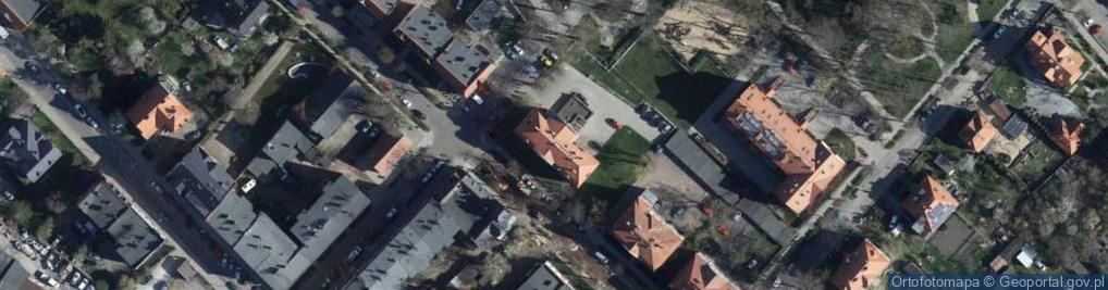 Zdjęcie satelitarne Miejski Ośrodek Zdrowia
