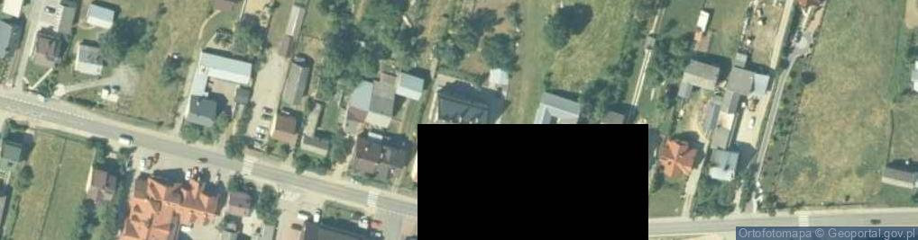 Zdjęcie satelitarne Samodzielny Publiczny Gminny Ośrodek Zdrowia w Łapszach Niżnych
