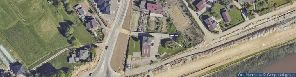 Zdjęcie satelitarne Q-service