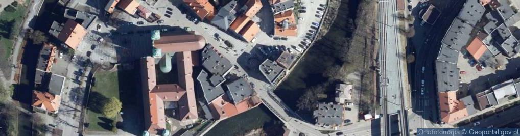 Zdjęcie satelitarne Casa D’Oro
