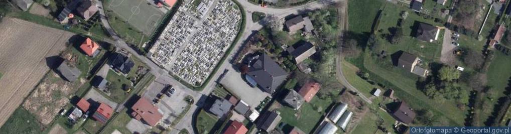 Zdjęcie satelitarne Dom Przyjęć Contra