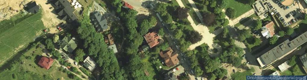 Zdjęcie satelitarne Restauracja Piwnica pod Galerią