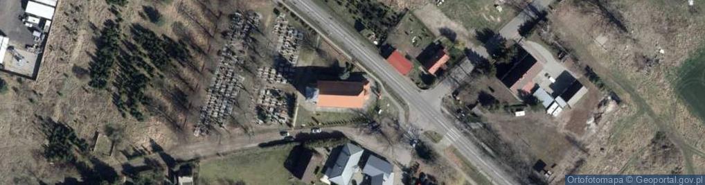 Zdjęcie satelitarne Filialny NMP Królowej Polski w Karninie