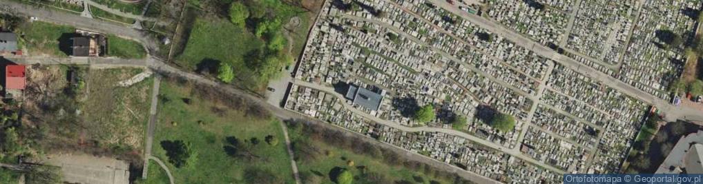 Zdjęcie satelitarne kaplica cmentarna św. Tomasza Becketa