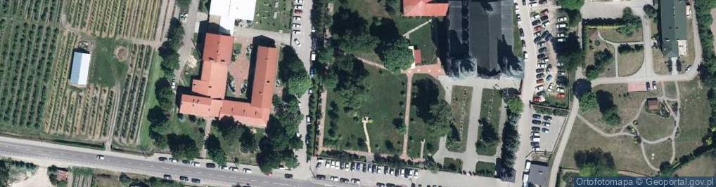 Zdjęcie satelitarne Nawiedzenia NMP - Sanktuarium, oo Karmelici