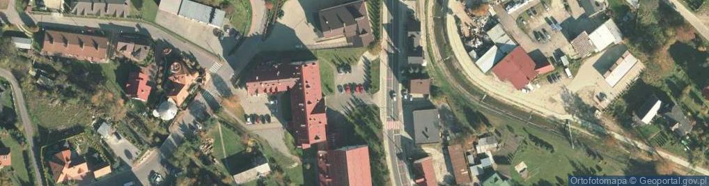 Zdjęcie satelitarne Schronisko młodzieżowe PTSM