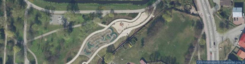 Zdjęcie satelitarne Skate park