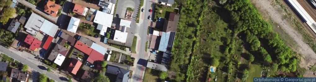 Zdjęcie satelitarne Pakzam znicze dekoracje