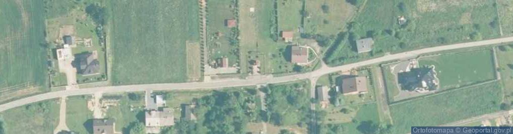 Zdjęcie satelitarne kamień papieski i kaplica