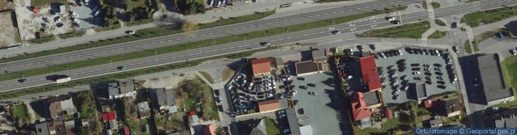 Zdjęcie satelitarne 1.Sklep Spożywczy w & P 2.Usługi Parkingowe Auto Pomoc Auto-Handel-Komis Piotr Zych