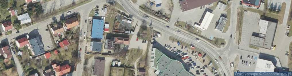 Zdjęcie satelitarne Delikatesy Centrum