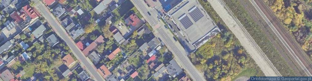 Zdjęcie satelitarne Phu Top sklep monopolowy delikatesy