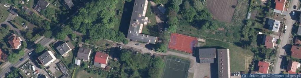 Zdjęcie satelitarne Sklep Ogólnospożywczy Hur Bor
