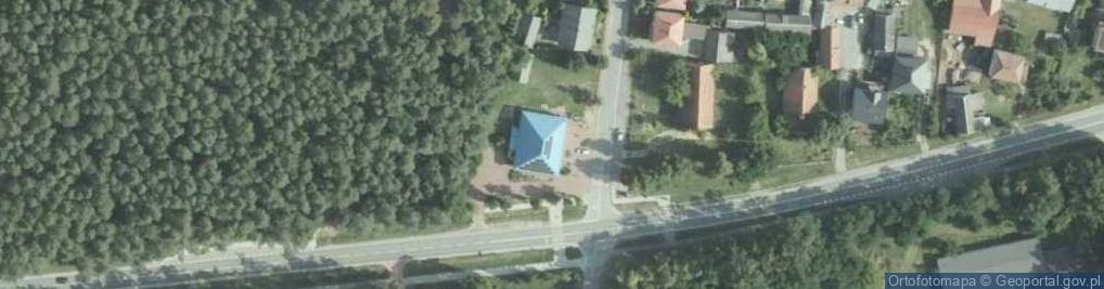 Zdjęcie satelitarne Sklep przy Trakcie Ruszcza ul Kościelna 1