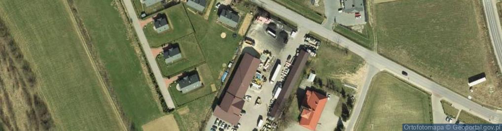 Zdjęcie satelitarne Hydrotech Stacja kontroli pojazdów Skład budowlany Mechanika po