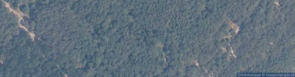 Zdjęcie satelitarne Stanowisko armaty B-13 130 mm