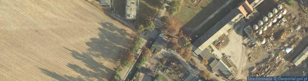 Zdjęcie satelitarne Ochotnicza Straż Pożarna w Lubostroniu