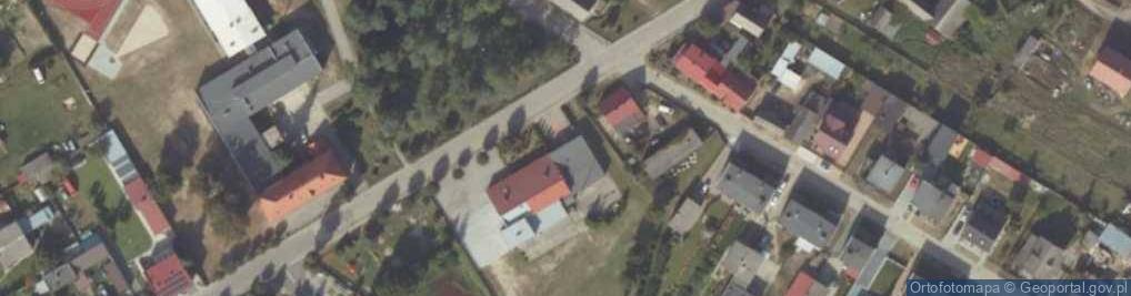 Zdjęcie satelitarne Ochotnicza Straż Pożarna we Wroniawach