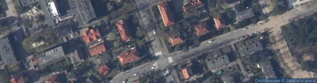 Zdjęcie satelitarne 18 miejsc