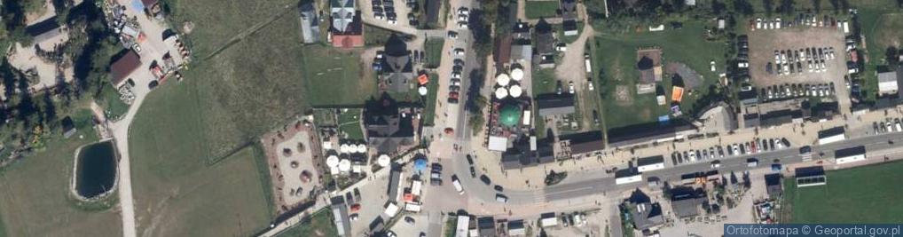 Zdjęcie satelitarne Parking przy krokwi