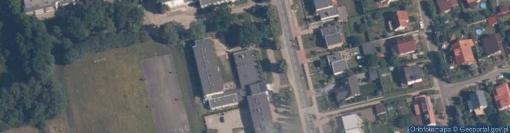Zdjęcie satelitarne Branżowa Szkoła I Stopnia Nr 2 Im. Hipolita Cegielskiego W Złotowie