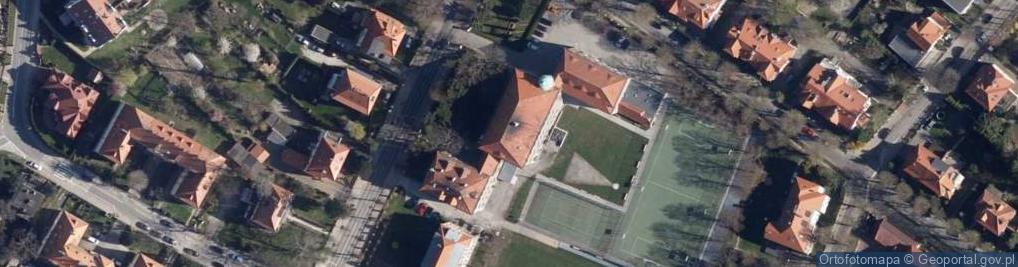 Zdjęcie satelitarne Branżowa Szkoła I Stopnia Nr 2 W Świdnicy