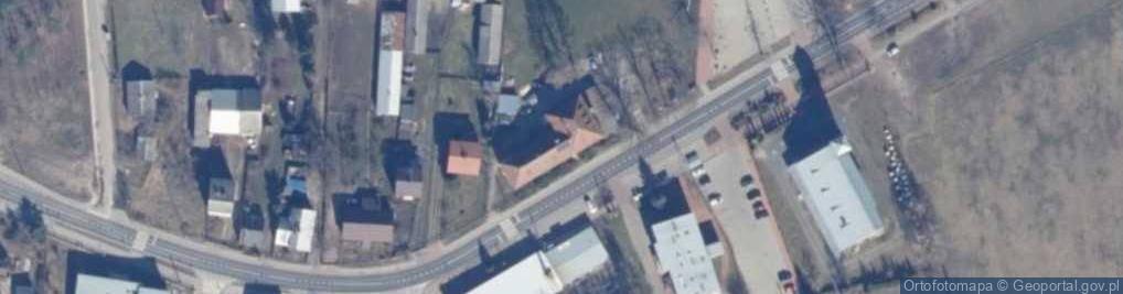 Zdjęcie satelitarne Branżowa Szkoła I Stopnia Specjalna W Borowiu